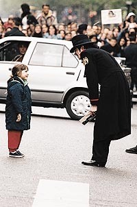 Michael Talking With A Young Fan