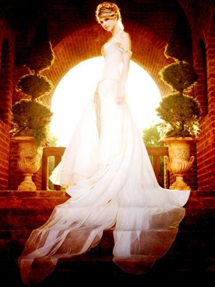 Taylor playing Juliet in the Love Story music video.