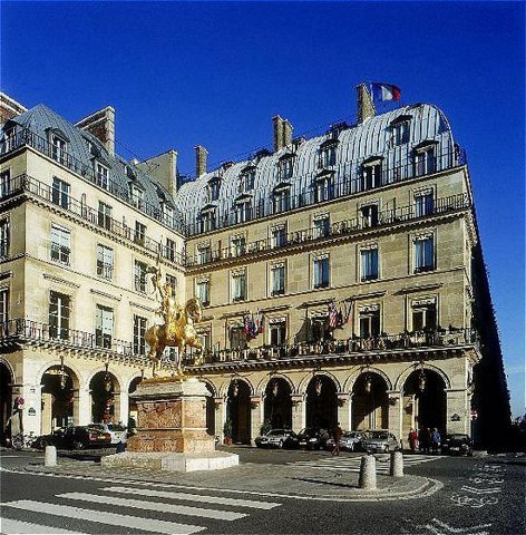  The Regina Hotel Where The Clandestine Влюбленные Stayed For The Duration Of Their Stay In Paris