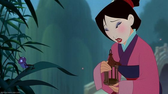  11. Mulan-Finally a listahan that doesn't have Belle or Ariel at the bottom. Her voice is the only one that slightly annoys me. I just don't find it very emotional or interesting.