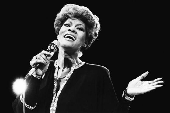  Dionne Warwick, One Of Johnny's Numerous Duet Partners