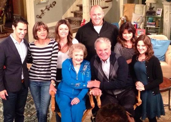  From the set of "Hot in Cleveland"