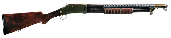 12 Gauge Buckshot, 6 rounds, attachable bayoneta