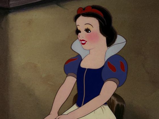  1. Snow White (Red Bow)