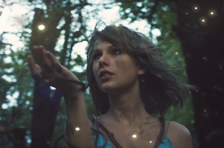  일 11 - The worst song from your 가장 좋아하는 album I'd have to say Taylor Swift's Out of the woods f