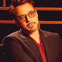  ROUND SEVENTY-FOUR THEMES: Robert Downey Jr. 1. Interview