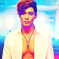 Theme 2: [url=http://www.fanpop.com/clubs/hottest-actors/picks/results/1532348/10in10-icon-challenge-