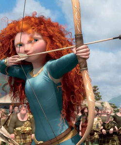  día 3 - Your favorito! heroine. This is a really hard question...It's between Merida, Alice and Lilo..