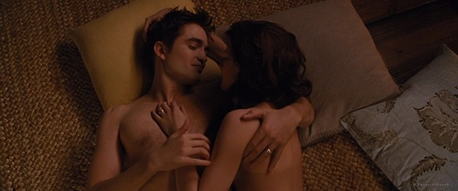  Round 1: Edward&Bella this is my pic...