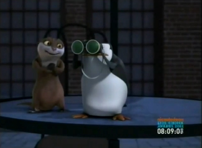 Aww, I love this pic. ;)

Next: King Julien and dead Baxter ( the battery)