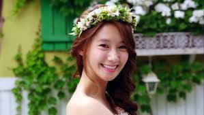  My bias is the Visual of SNSD, Im Yoon Ah(YoonA)! She is absulutely adorable, carefree, cute and stun