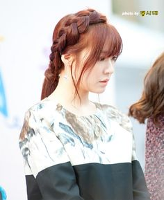 [b]ROUND 2 [/b]: Your 3rd bias with braided hair

- If you can't find any picture, you can post the