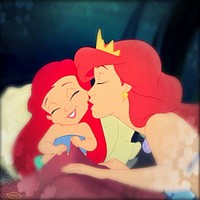  저기요 ! So here's my first one : Ariel and Athena