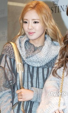  <i> <b>ROUND 4: Your 7th Soshi with a Scarf [OPEN] </b></i>