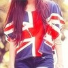  UK Girls- amoureux Of All British Things: http://www.fanpop.com/clubs/uk-girls-lovers-of-all-british