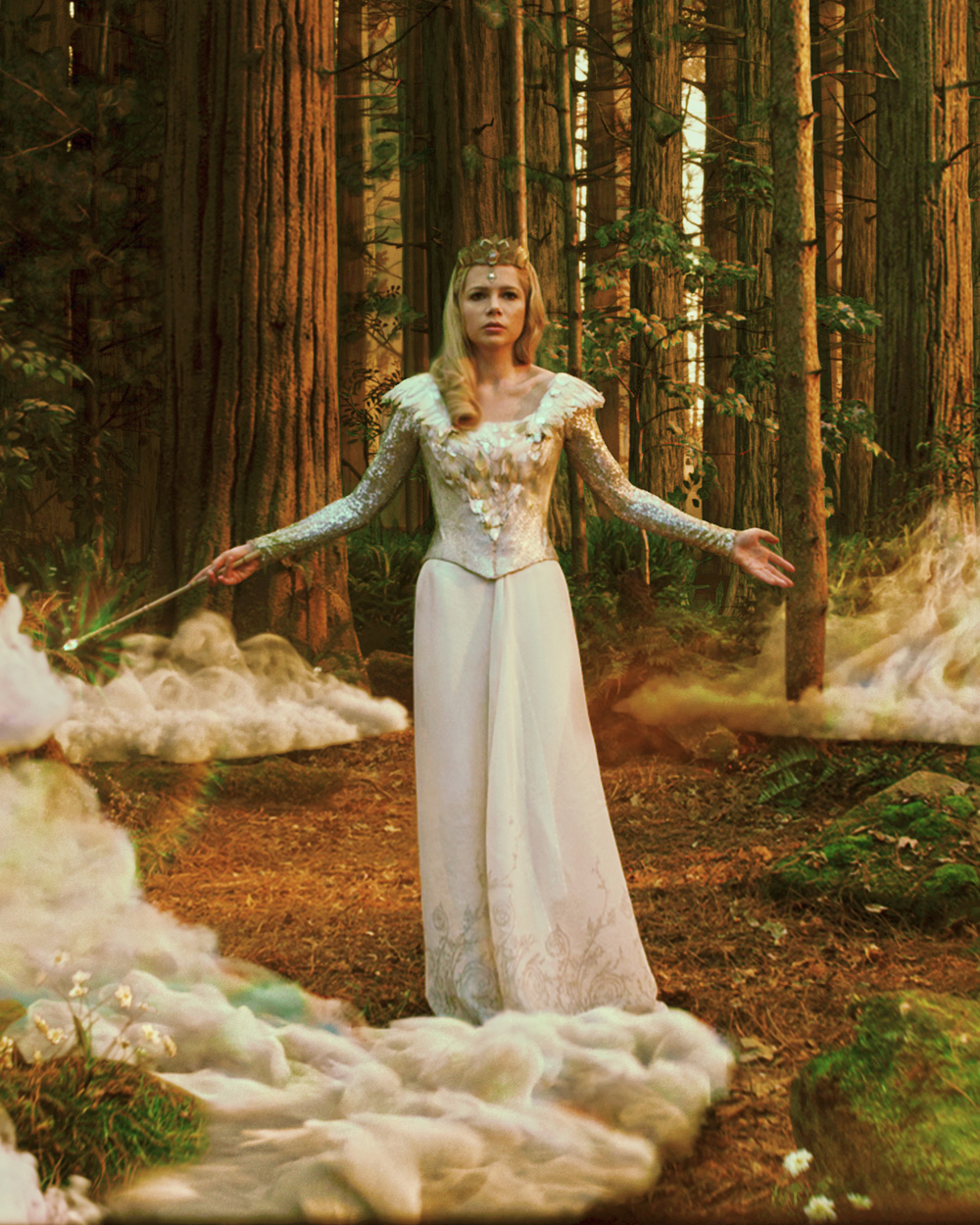 Bella's (Belward4ever) pic Glenda from Oz The Great and Powerful She i...
