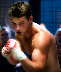 [b]18. Hottest character[/b]
Ryan Atwood's arms. And Ryan Atwood.