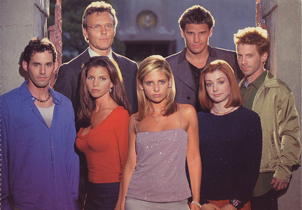  दिन 4 - प्रिय 90's group of फ्रेंड्स Buffy the vampire slayer