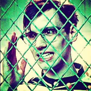  día 6 - Who would tu like to be cellmates with in Arkham? Nygma if it's pre-season 4; he'd be fu