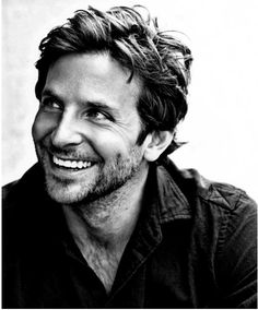  hari 2:Bradley Cooper!!! my Cinta awee!! one hari I marry anda *-* awee woke up and see anda seterusnya to me