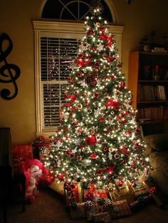 I love christmas so much!!!!🎄🎅❄️🔔🎁
just beautiful and relaxing awee!!!