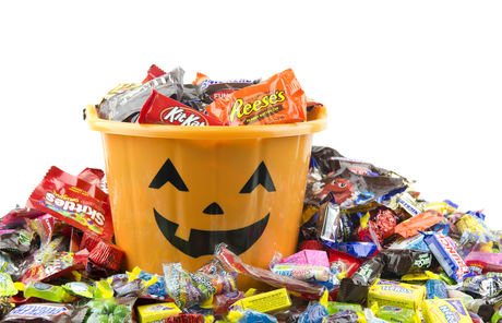 Don't worry I've got a new Halloween candy bucket for all of us! 🍫🍬🎃