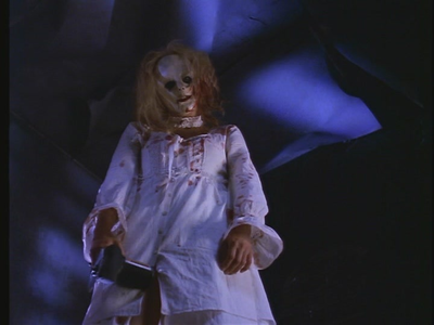  [b]Day 5 - parte superior, arriba 5 Halloween-themed TV episodes?[/b] 1. Tales From the Crypt 6x02 [i]Only Skin Deep[