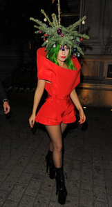  Lady Gaga 圣诞节 树 yeah!!!💖💚