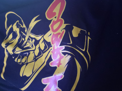  5. My 眼镜蛇 Kai t-shirt (I'm wearing)