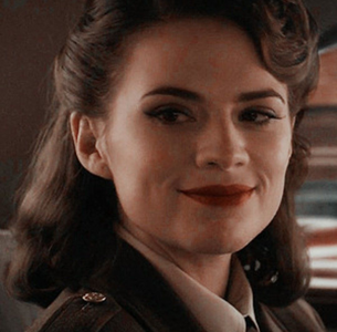  Peggy Carter (from Captain America movies) ...for Addie(50Shades-Cullen)