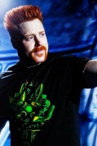 haey my friends!we all love sheamus.now its time to show our love.post cute,hot,cool any type of phot