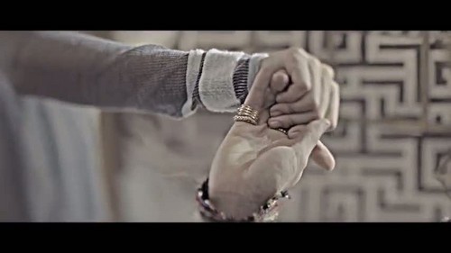 "That XX" Von G-Dragon Musik video screencap