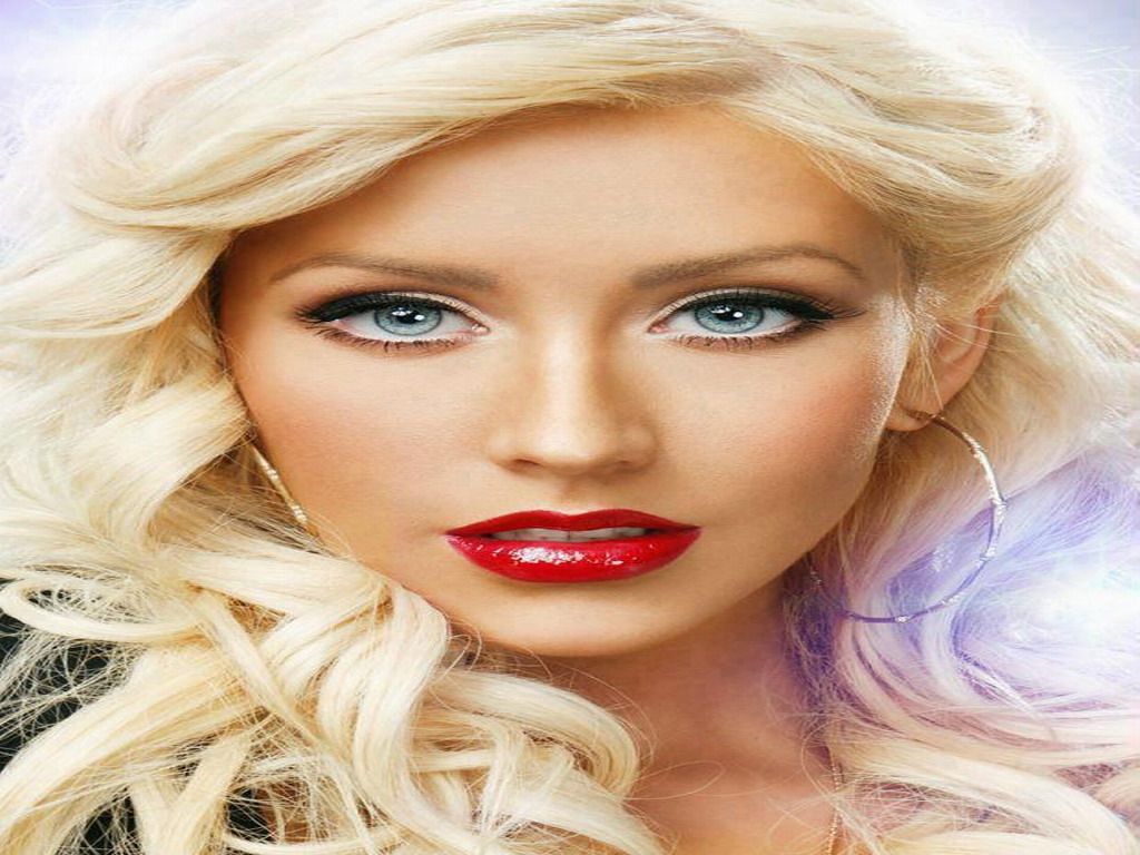 Download this Christina Aguilera picture