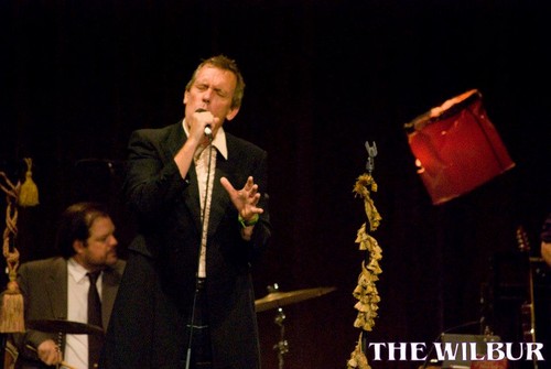  Hugh Laurie at Wilbur Theatre, Boston 05.09.2012