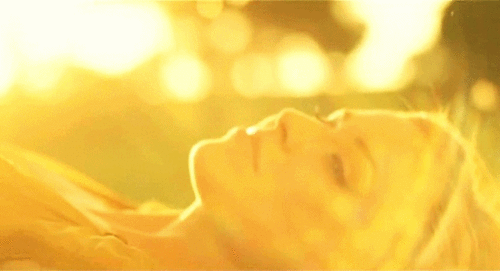  Natasha Bedingfield in 'Unwitten' Muzik video
