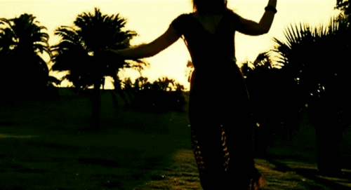  Natasha Bedingfield in 'Unwitten' 音乐 video