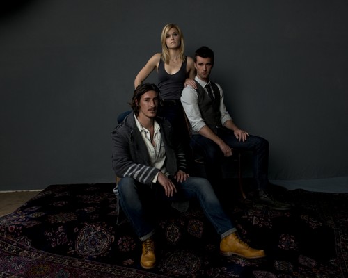 Season 3 - Cast - Promotional Photo - Emily Rsoe, Lucas Bryant & Eric Balfour