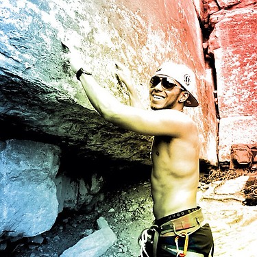 Lewis Rock Climbing Twit Pic