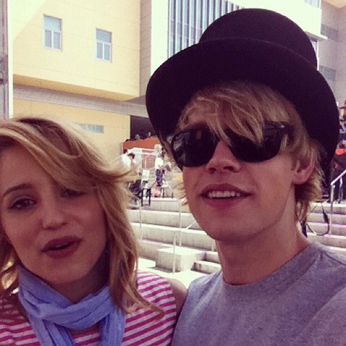 Old picture of Chord and Dianna on set of Glee (S2)