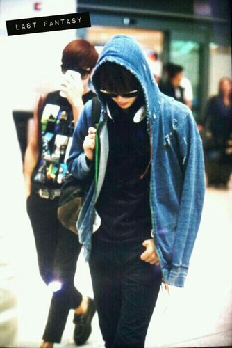  Taemin back from SM Town in Indonesia 2012