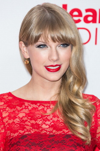  Taylor schnell, swift at the 2012 iHeartRadio Musik Festival - Tag 2 - Press Room