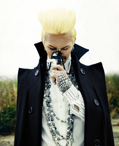 teaser photos of G-Dragon’s comeback
