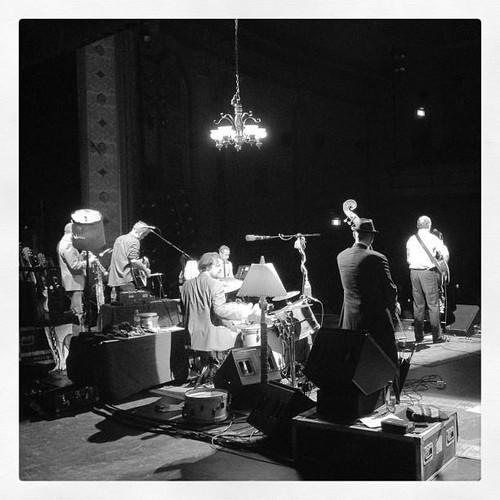  Hugh Laurie and the Copper Bottom Band