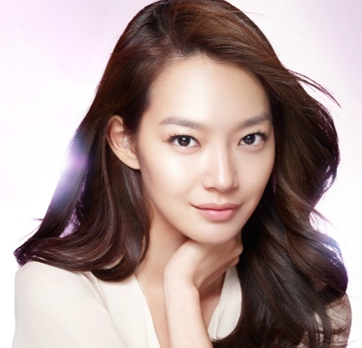 Shin-Min-Ah-korean-actors-and-actresses.