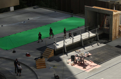  New foto-foto of the Catching api, kebakaran Set on the Roof of the Marriott Marquis