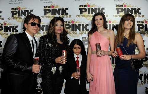  Prince Jackson, Latoya Jackson, Blanket Jackson, ? And Paris Jackson at Mr rosado, rosa Drink Launch Party