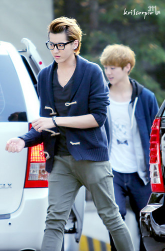  EXO-M going to Inkigayo to support TVXQ