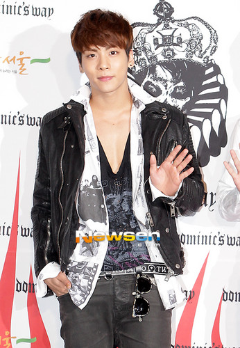  Jonghyun & key at seoul fashion week