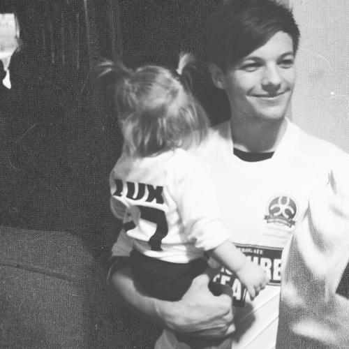  Lou holding baby Lux