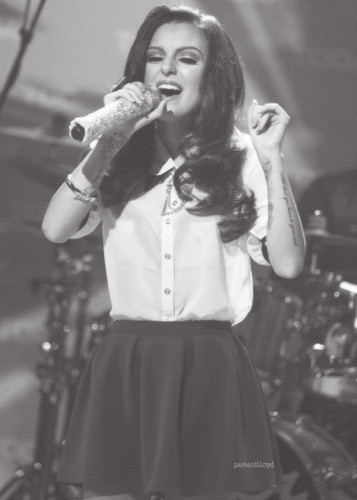  Cher Lloyd<3